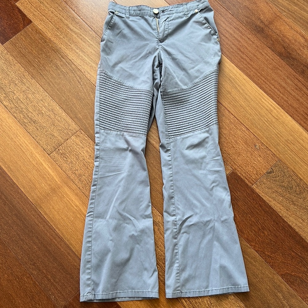 gray ribbed buttoned scrub pants